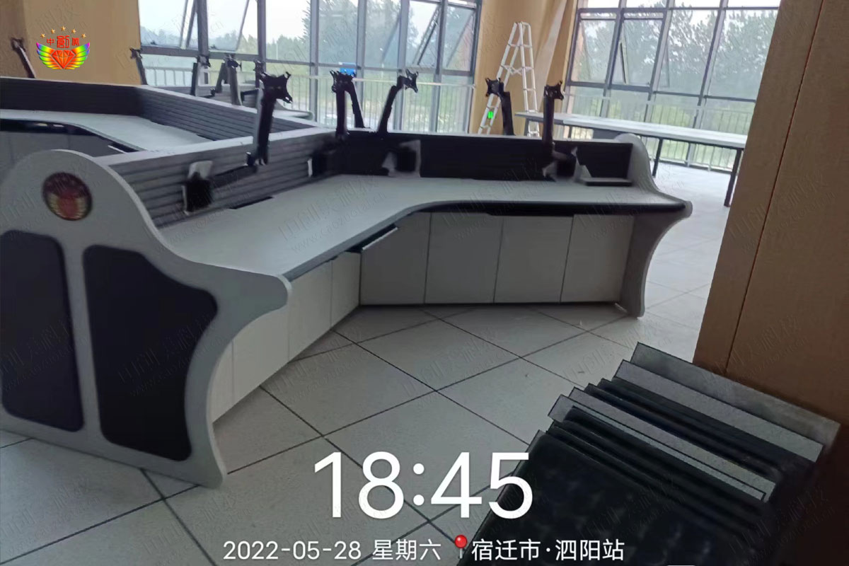 指揮中心操作台驗收圖片