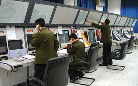 值班室控製台圖片