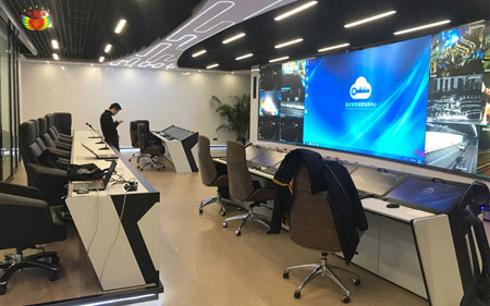 調度控製台圖片-監控指揮調度中心控製台圖片圖集大全